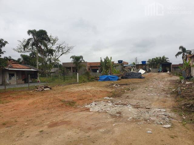 #0104 - Terreno para Venda em Balneário Barra do Sul - SC