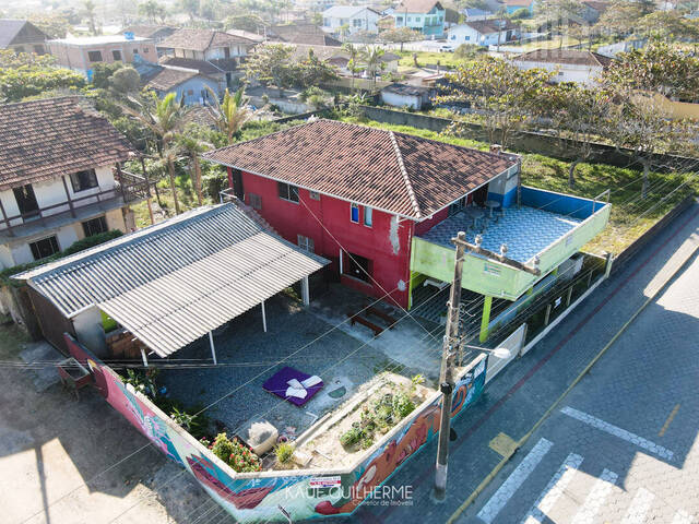 Casa para Venda em Balneário Barra do Sul - 2