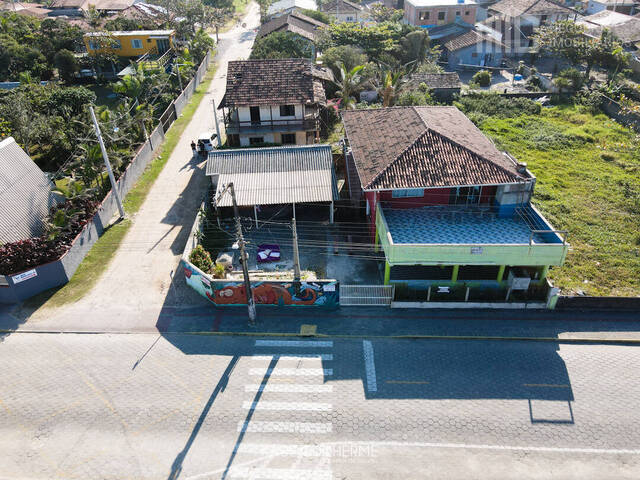 Casa para Venda em Balneário Barra do Sul - 4