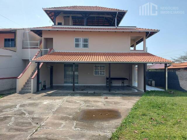 #0131 - Casa para Venda em Balneário Barra do Sul - SC