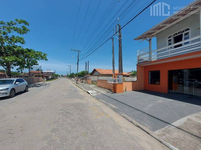Casa para Venda em Balneário Barra do Sul - 4