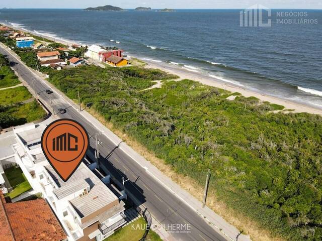 Casa para Venda em Balneário Barra do Sul - 2
