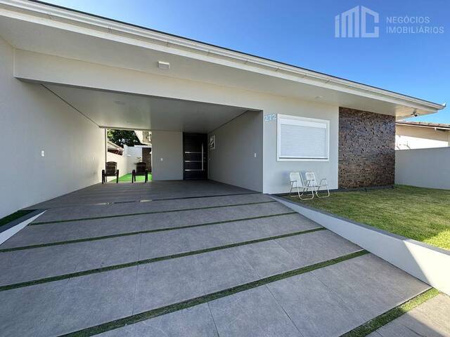 #0216 - Casa para Venda em Balneário Barra do Sul - SC