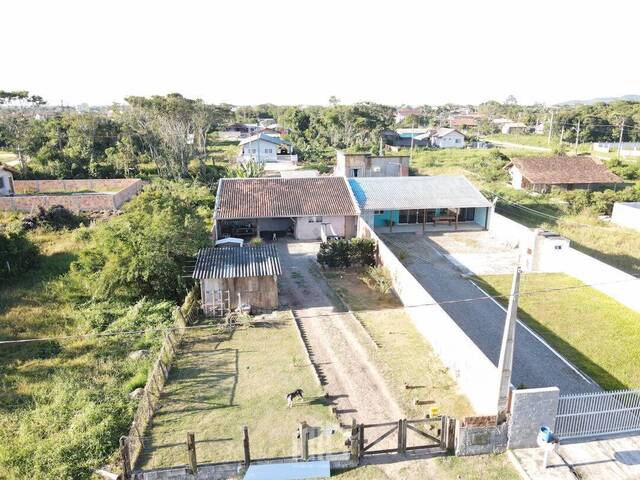 #0211 - Casa para Venda em Balneário Barra do Sul - SC