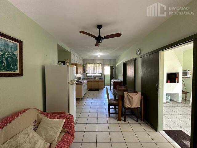 Casa para Venda em Balneário Barra do Sul - 4