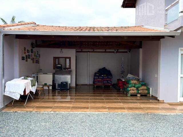 Casa para Venda em Balneário Barra do Sul - 5