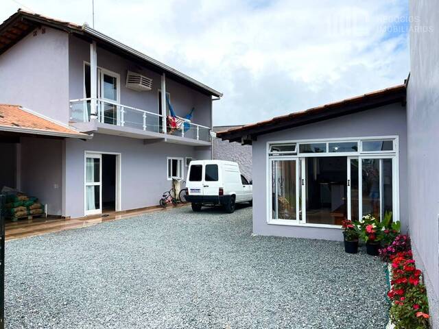 Casa para Venda em Balneário Barra do Sul - 4