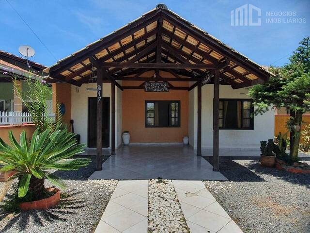 #0391 - Casa para Venda em Balneário Barra do Sul - SC