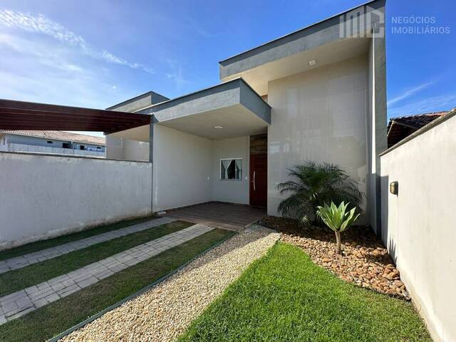 Casa para Venda em Balneário Barra do Sul - 2