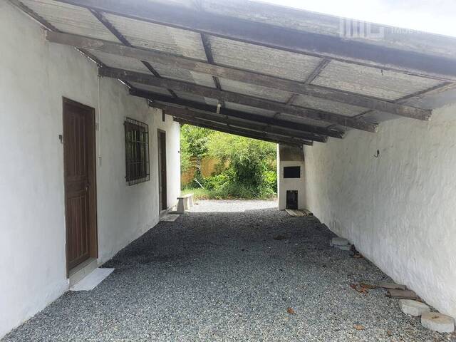 #0438 - Casa para Venda em Balneário Barra do Sul - SC