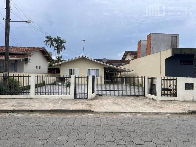 Casa para Venda em Balneário Barra do Sul - 3