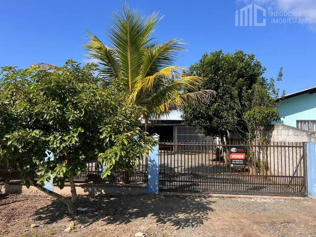#0501 - Casa para Venda em Balneário Barra do Sul - SC