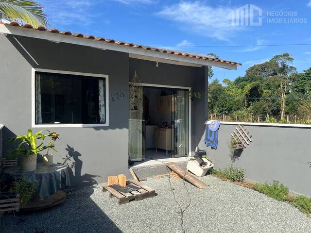Casa para Venda em Balneário Barra do Sul - 2
