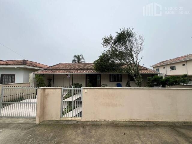 #0550 - Casa para Venda em Balneário Barra do Sul - SC