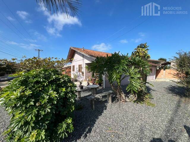 Casa para Venda em Balneário Barra do Sul - 4