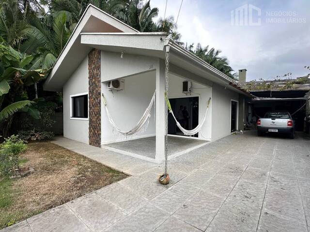 Casa para Venda em Balneário Barra do Sul - 3