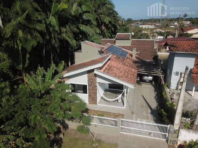 Casa para Venda em Balneário Barra do Sul - 5