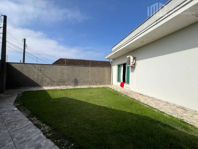 #0590 - Casa para Venda em Balneário Barra do Sul - SC