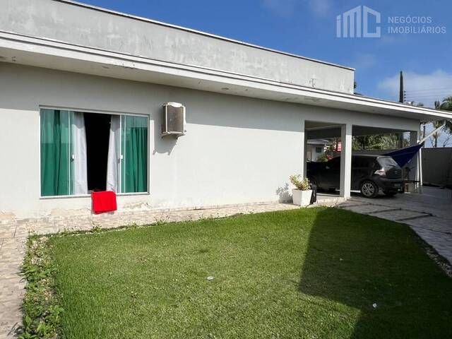 #0590 - Casa para Venda em Balneário Barra do Sul - SC