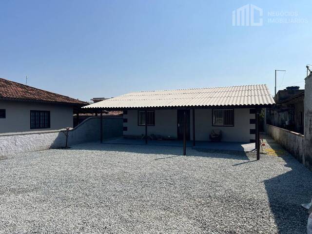 #0360 - Casa para Venda em Balneário Barra do Sul - SC
