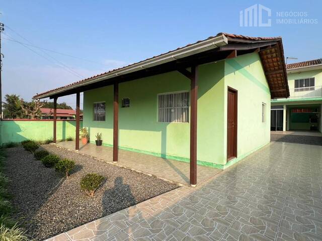 #0612 - Casa para Venda em Balneário Barra do Sul - SC