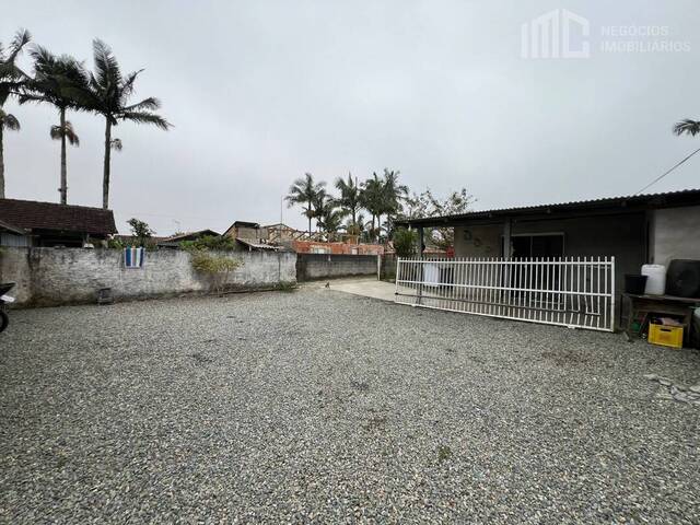 Casa para Venda em Balneário Barra do Sul - 4