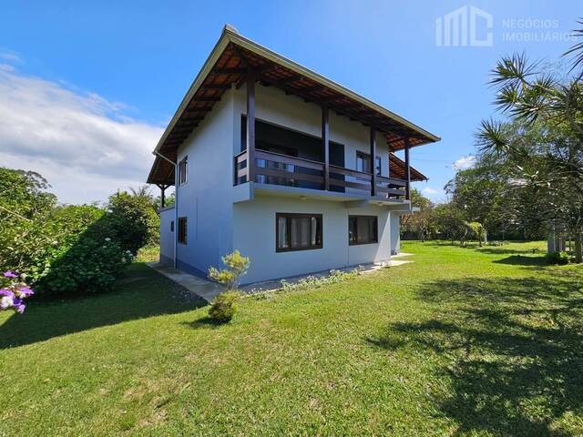 #0658 - Casa para Venda em Balneário Barra do Sul - SC