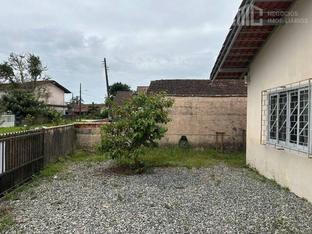 Casa para Venda em Balneário Barra do Sul - 5