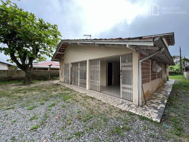 #0690 - Casa para Venda em Balneário Barra do Sul - SC
