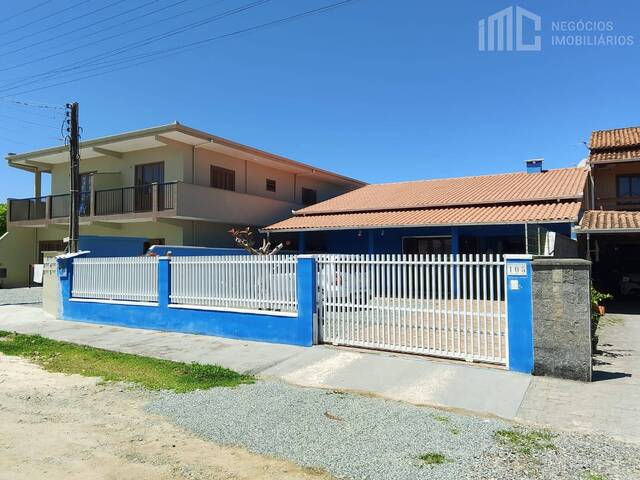 #0693 - Casa para Venda em Balneário Barra do Sul - SC