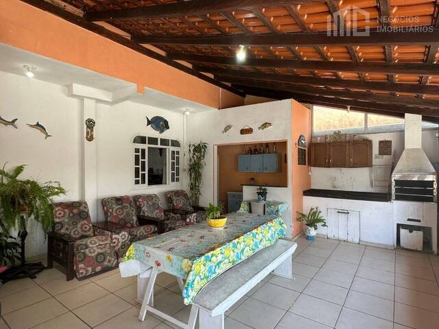 #0697 - Casa para Venda em Balneário Barra do Sul - SC
