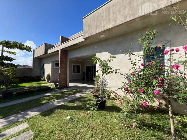 #0708 - Casa para Venda em Balneário Barra do Sul - SC