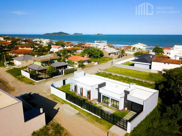 #0619 - Casa para Venda em Balneário Barra do Sul - SC