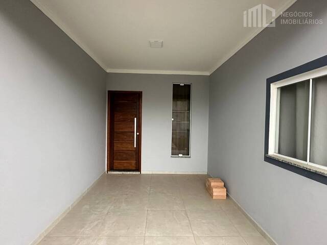 #0717 - Casa para Venda em Balneário Barra do Sul - SC