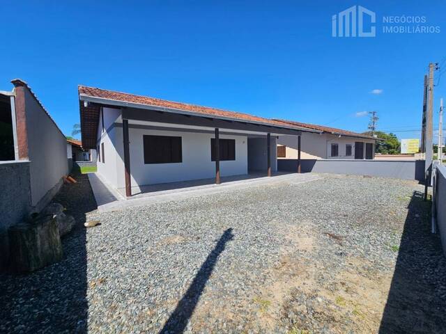 Casa para Venda em Balneário Barra do Sul - 4