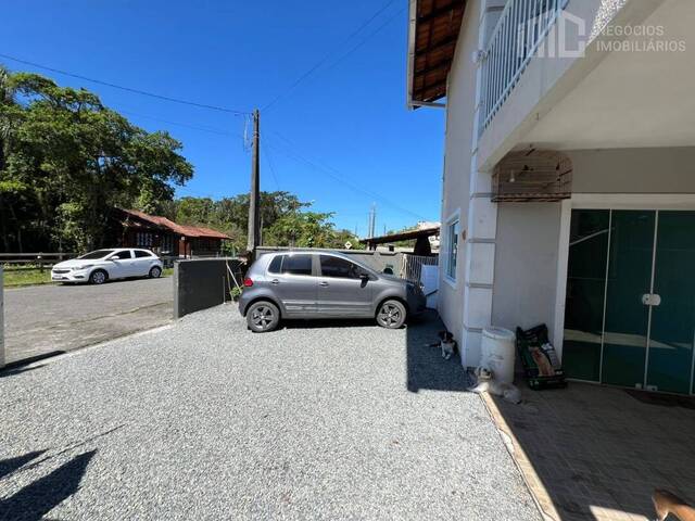 #0773 - Casa para Venda em Balneário Barra do Sul - SC