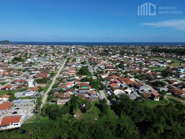 Casa para Venda em Balneário Barra do Sul - 4