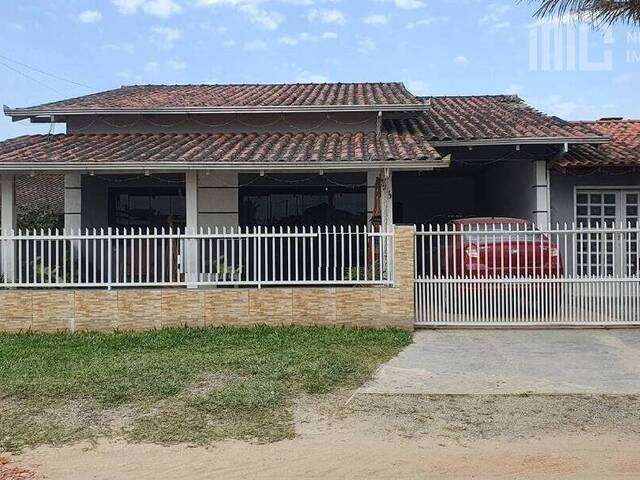 #0296 - Casa para Venda em Balneário Barra do Sul - SC