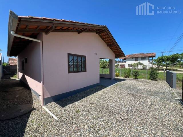 Casa para Venda em Balneário Barra do Sul - 3