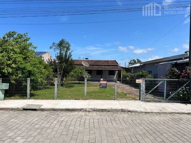 Casa para Venda em Balneário Barra do Sul - 4