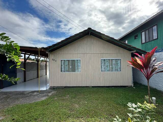 Casa para Venda em Balneário Barra do Sul - 2