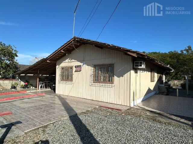 Casa para Venda em Balneário Barra do Sul - 4
