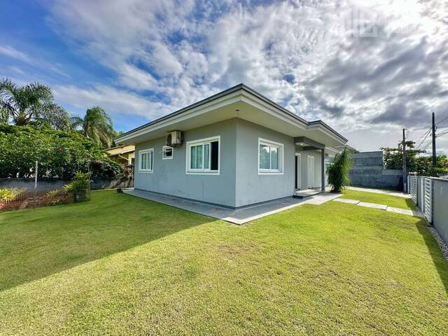 Casa para Venda em Balneário Barra do Sul - 5
