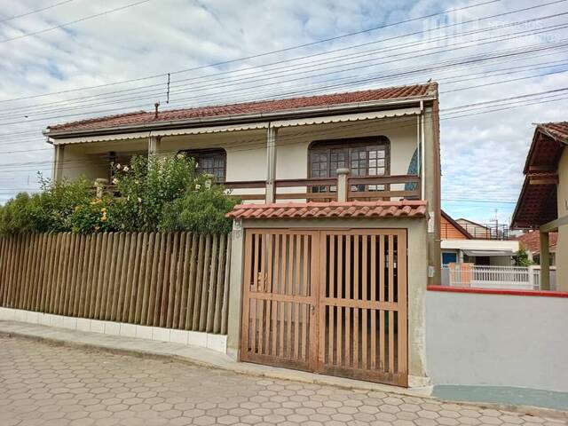 #0924 - Casa para Venda em Balneário Barra do Sul - SC - 2
