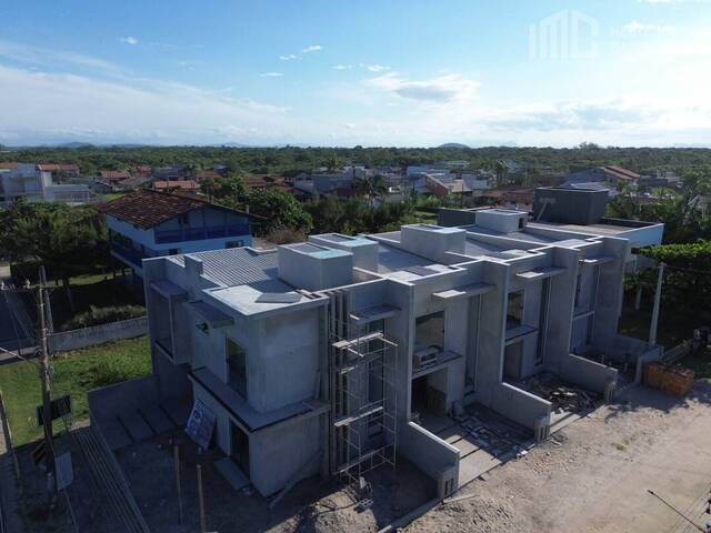 Casa para Venda em Balneário Barra do Sul - 4