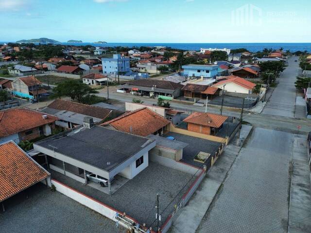 Venda em Salinas - Balneário Barra do Sul