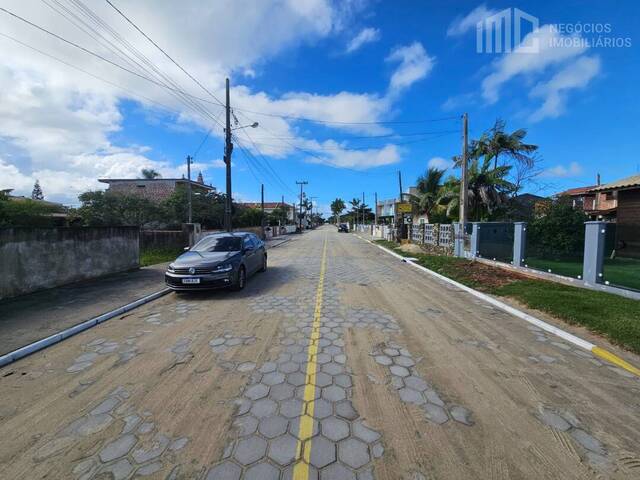 Terreno para Venda em Balneário Barra do Sul - 4