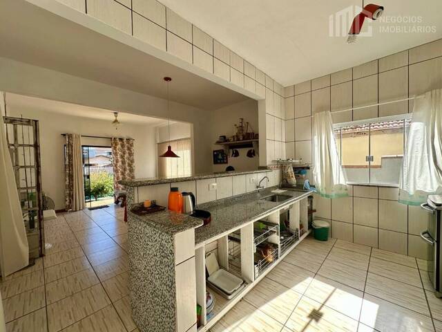 Casa para Venda em Balneário Barra do Sul - 5