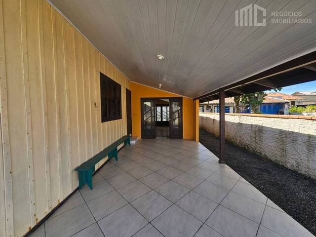 #0954 - Casa para Venda em Balneário Barra do Sul - SC