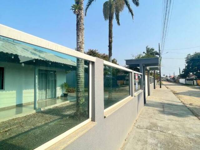 Casa para Venda em Balneário Barra do Sul - 3